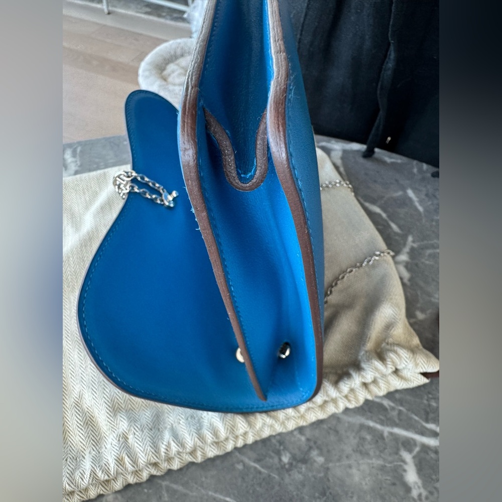Rare Hermès Catenina Bag In Bleu de Galice S7 Swift Palladium Hardware - Picture 3 of 13